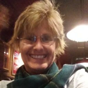 Meet your Posher, Denise